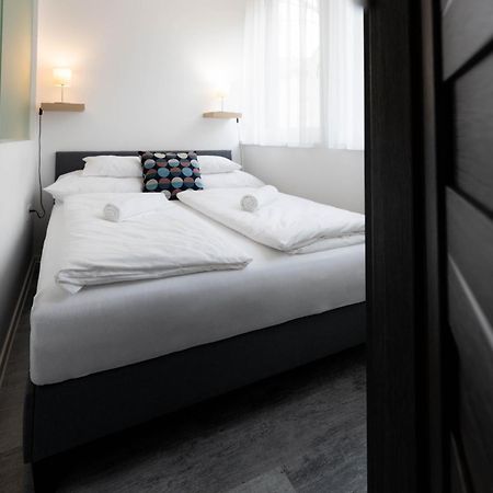 Roomstore Studio Apartments 埃格尔 外观 照片