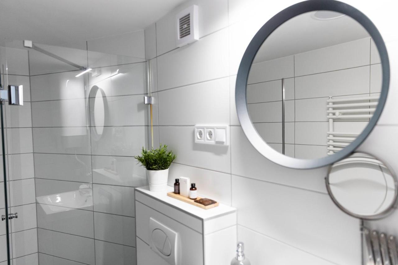 Roomstore Studio Apartments 埃格尔 外观 照片