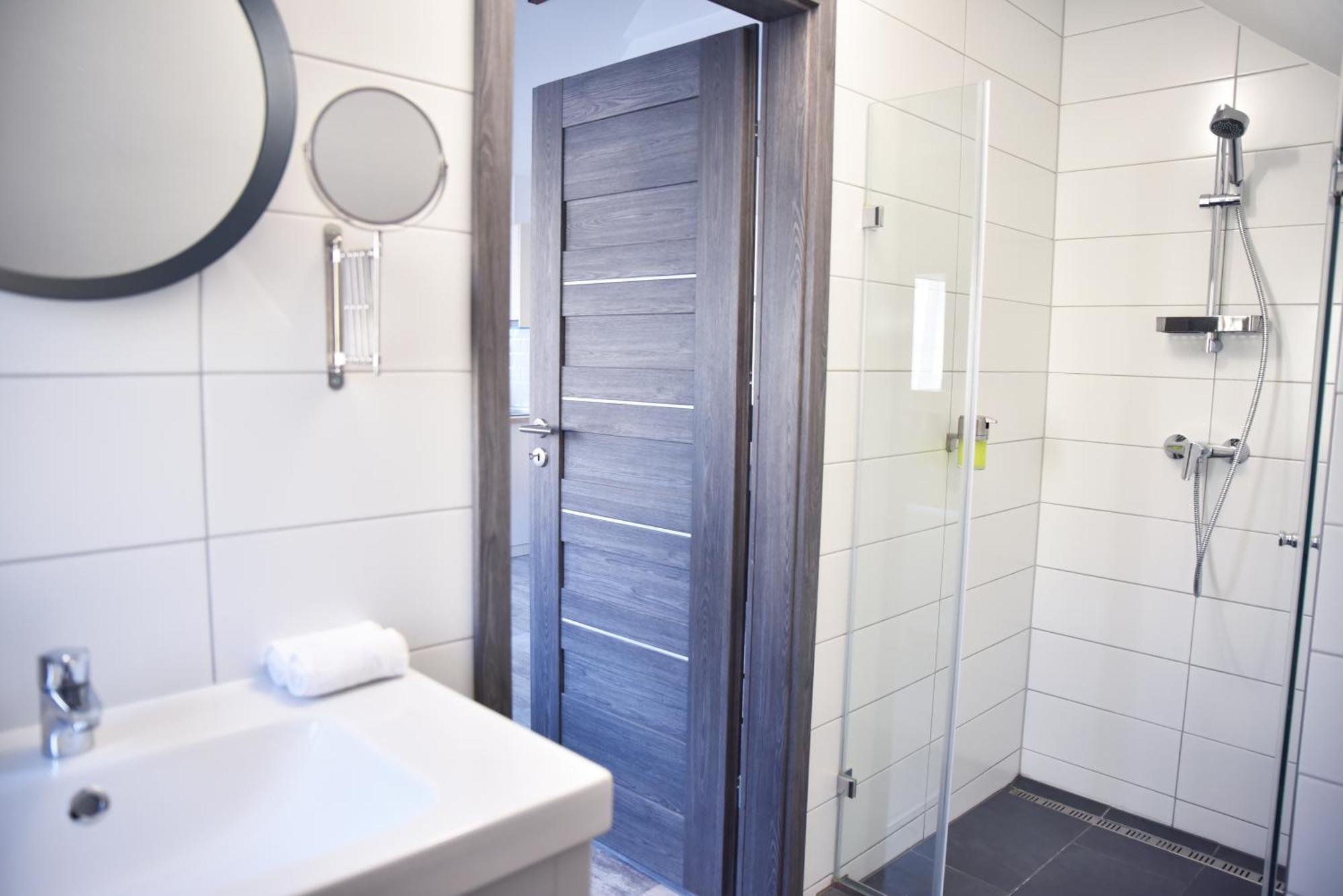 Roomstore Studio Apartments 埃格尔 外观 照片
