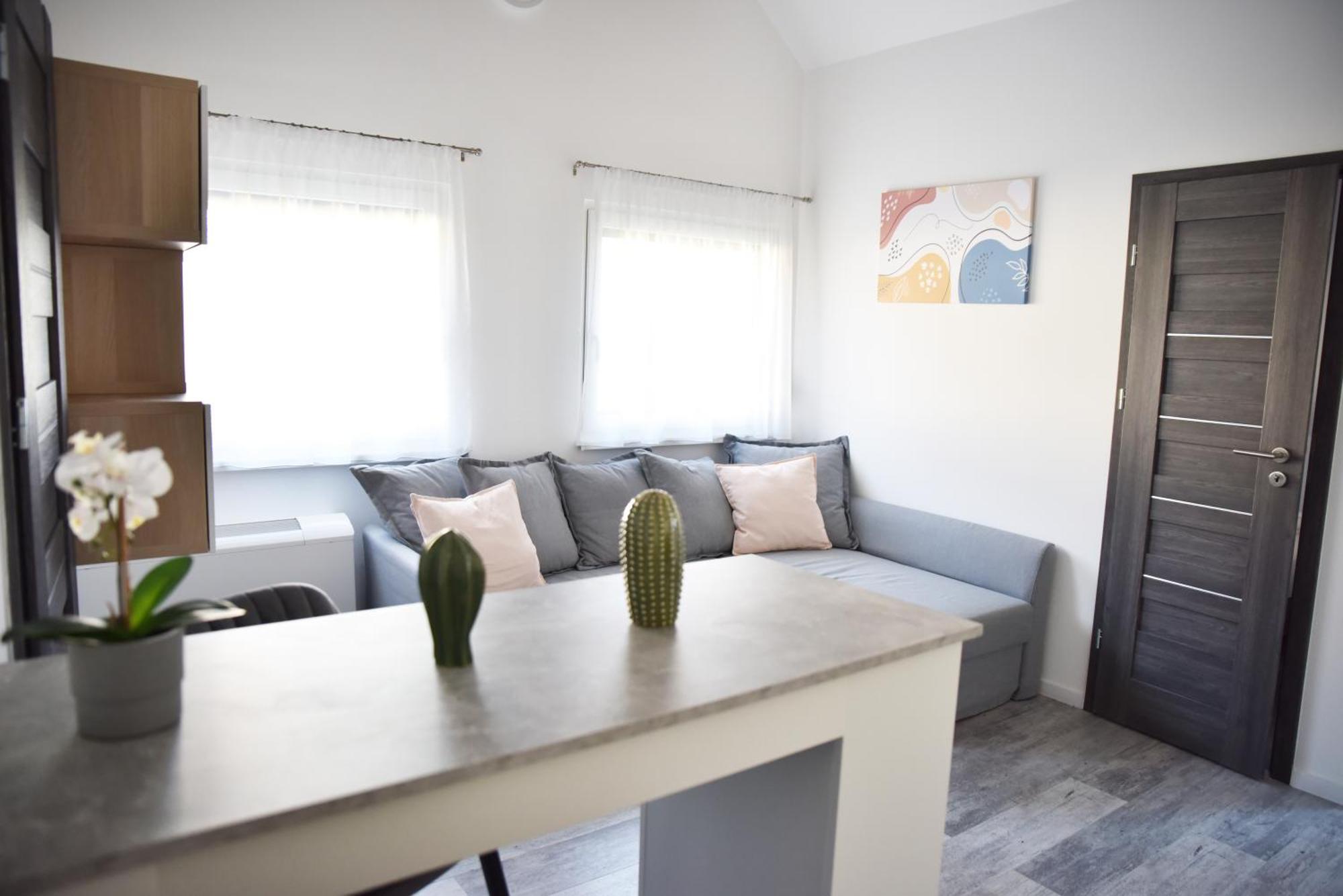 Roomstore Studio Apartments 埃格尔 外观 照片